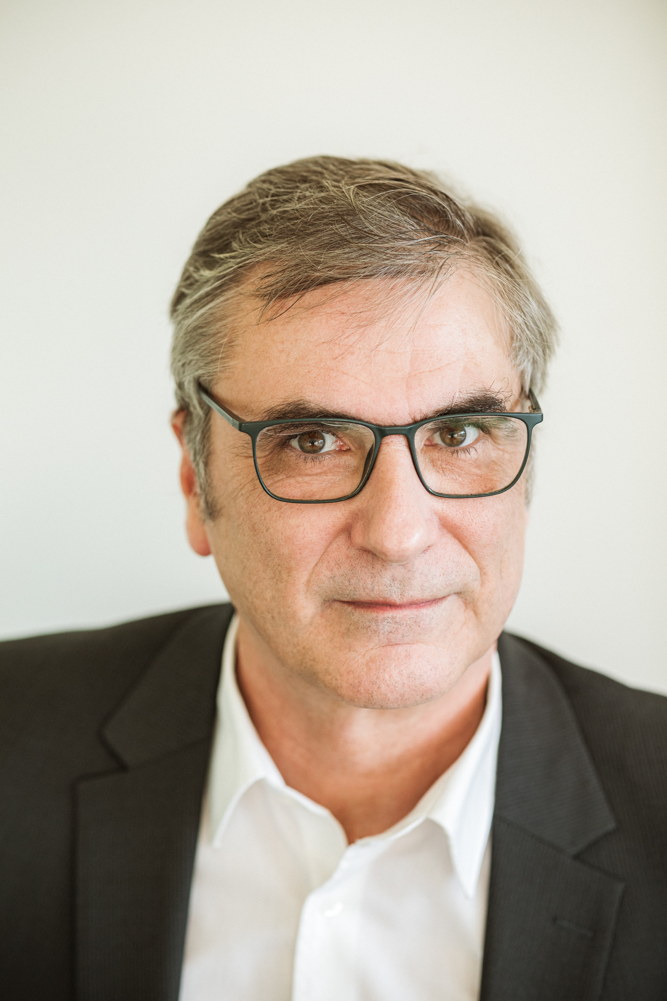 Guido Oberhäuser, Prozesse und Vertrieb